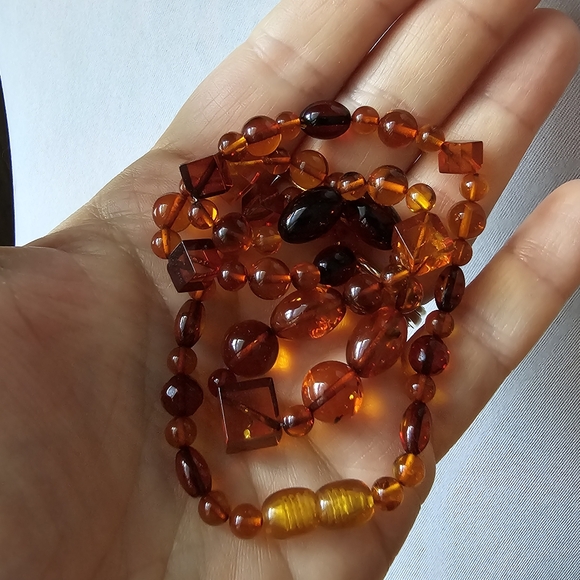 Amber beads necklace orange brown strand - Picture 12 of 15